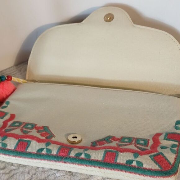 Bam Forever Embroidered Clutch Purse - Picture 4 of 7